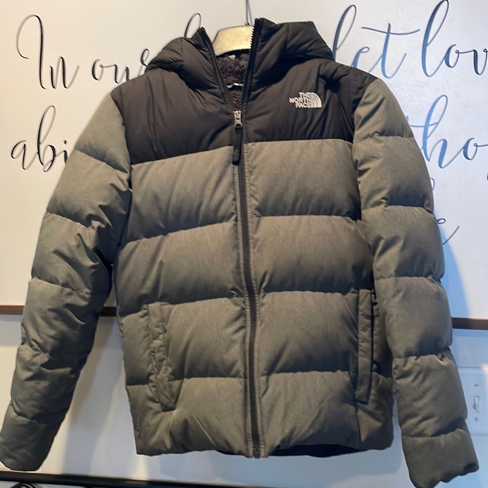 North Face boys winter jacket size XL 18/20